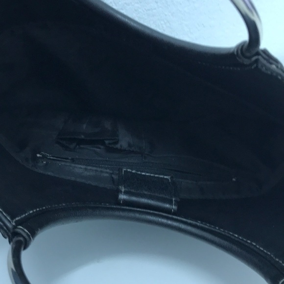 Black Purse - Picture 3 of 3